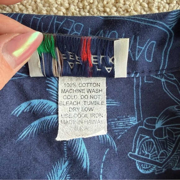 Aloha Republic Hawaiian Shirt Mens XL Blue Beach Graphic Made in Hawaii USA - Picture 3 of 7